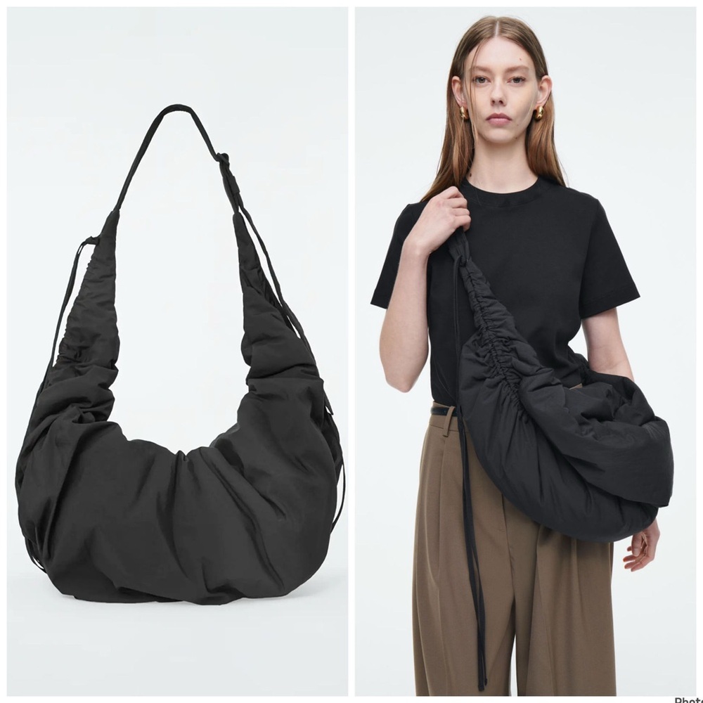COS—CANOPY OVERSIZED CROSSBODY BAG - NYLON